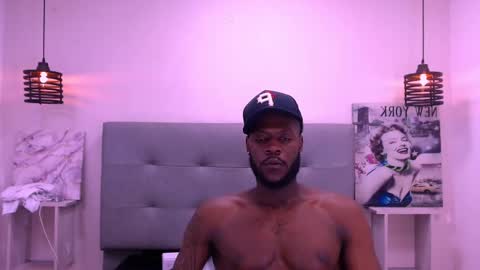 Snapshot of scottdamar chatting on November 11, 2025, 7:58 pm Damar online show from November 11, 2025, 7:58 pm