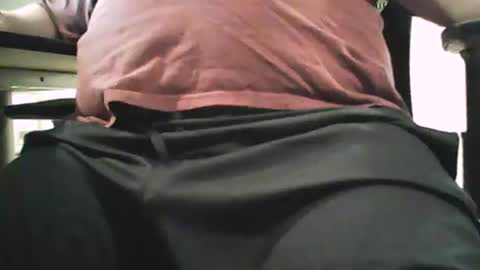 Snapshot of scottie813 chatting on December 26, 2024, 12:27 pm scottie813 online show from December 26, 2024, 12:27 pm