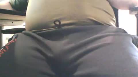 Snapshot of scottie813 chatting on March 9, 2025, 4:33 pm scottie813 online show from March 9, 2025, 4:33 pm