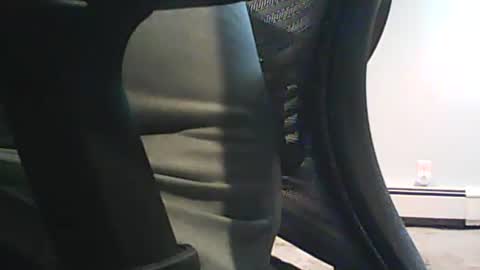 Snapshot of scottie813 chatting on October 28, 2025, 12:30 pm scottie813 online show from October 28, 2025, 12:30 pm