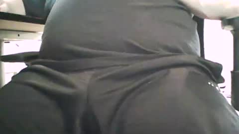 Snapshot of scottie813 chatting on November 17, 2025, 12:22 pm scottie813 online show from November 17, 2025, 12:22 pm