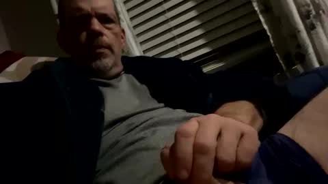 Snapshot of scottj603603 chatting on November 23, 2025, 10:37 am scottj603603 online show from November 23, 2025, 10:37 am