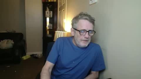 Snapshot of scottsman214 chatting on November 27, 2025, 7:49 pm James online show from November 27, 2025, 7:49 pm