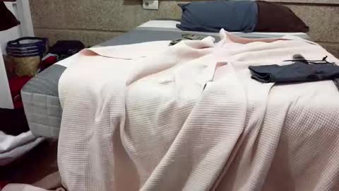 scubi007 online show from October 20, 2025, 5:41 am