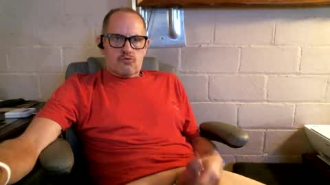 eating pussy  sucking dick online show from September 28, 2025, 7:08 pm