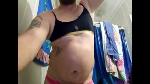 Arin online show from January 10, 2025, 10:25 pm