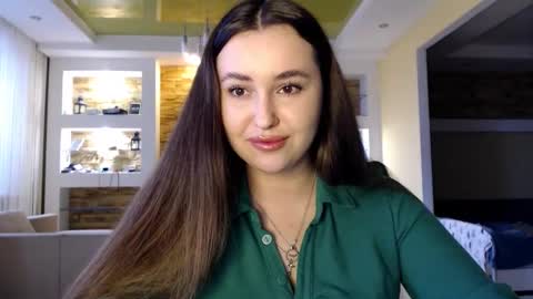 Snapshot of sea_cocktail chatting on February 3, 2025, 1:40 pm Elizabeth online show from February 3, 2025, 1:40 pm