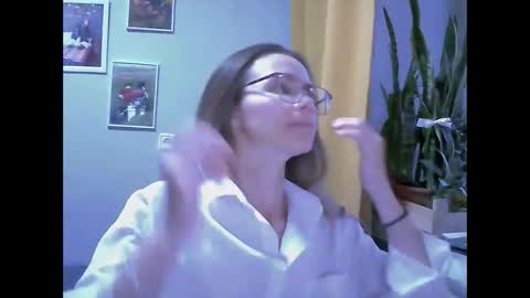 SEA Dream online show from November 14, 2025, 3:49 am