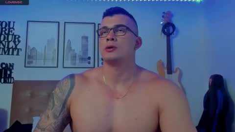 Snapshot of sean_carrera69 chatting on October 7, 2025, 3:14 am Sean Carrera online show from October 7, 2025, 3:14 am
