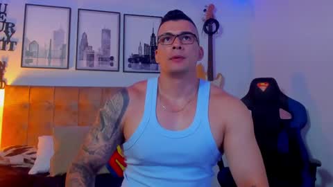 Sean Carrera online show from November 7, 2025, 5:24 pm