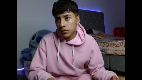 Snapshot of sebas_ross04 chatting on December 14, 2025, 7:03 am sebas_ross04 online show from December 14, 2025, 7:03 am