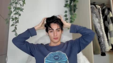 Snapshot of sebas_rosse chatting on March 8, 2025, 5:07 am sebastian online show from March 8, 2025, 5:07 am