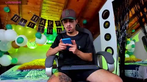 Sebastian Berne online show from February 19, 2025, 7:48 pm