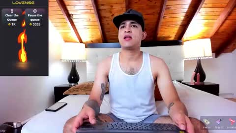 Sebastian Berne online show from October 6, 2025, 7:33 pm