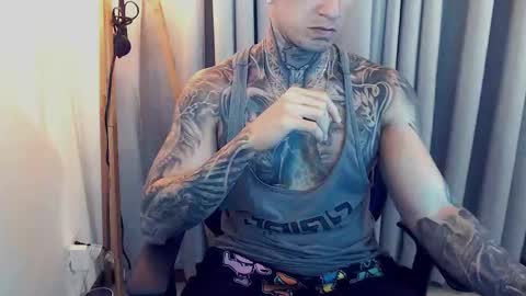 Sebastian online show from September 18, 2025, 10:12 pm