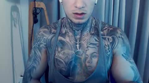 Sebastian online show from September 22, 2025, 9:50 pm