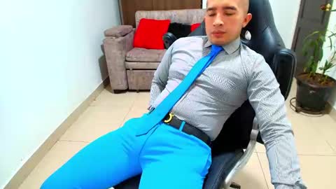 Snapshot of sebastian_oconnor77 chatting on February 2, 2025, 6:31 pm juan sebastian online show from February 2, 2025, 6:31 pm