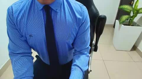 Snapshot of sebastian_oconnor77 chatting on February 28, 2025, 7:56 pm juan sebastian online show from February 28, 2025, 7:56 pm