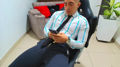 Snapshot of sebastian_oconnor77 chatting on March 2, 2025, 1:16 pm juan sebastian online show from March 2, 2025, 1:16 pm