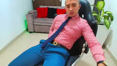 Snapshot of sebastian_oconnor77 chatting on March 11, 2025, 6:30 pm juan sebastian online show from March 11, 2025, 6:30 pm