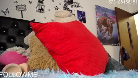 Myystiic online show from February 6, 2025, 7:40 pm