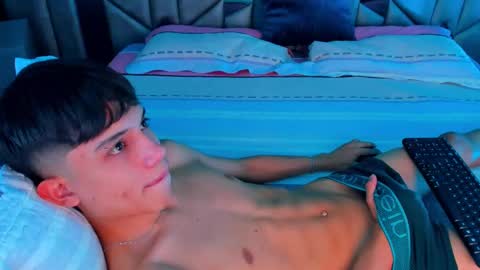 Sebastian online show from September 11, 2025, 9:37 pm