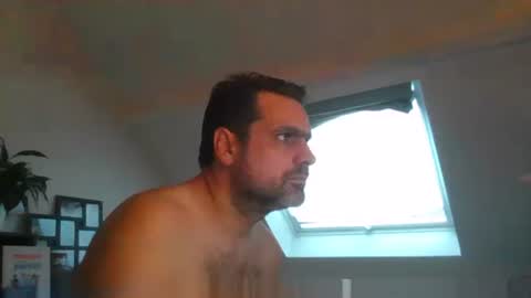 sebix9206 online show from December 4, 2025, 8:01 am