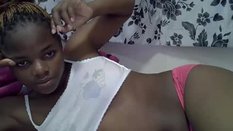 cruce online show from November 8, 2025, 8:29 pm