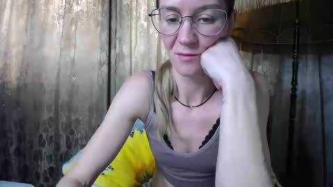 Snapshot of secretcandy222 chatting on February 21, 2025, 11:01 am secretcandy222 online show from February 21, 2025, 11:01 am