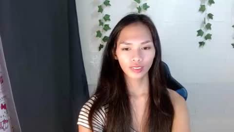 Snapshot of seducive_allea chatting on October 11, 2025, 6:06 pm seducive_allea online show from October 11, 2025, 6:06 pm