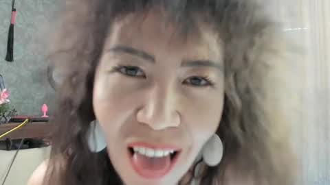 Snapshot of seductive_flower chatting on January 24, 2025, 10:43 am Mali online show from January 24, 2025, 10:43 am