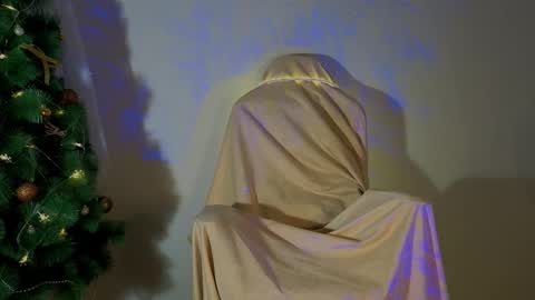 Snapshot of seductive_flower chatting on December 16, 2025, 10:31 am Mali online show from December 16, 2025, 10:31 am