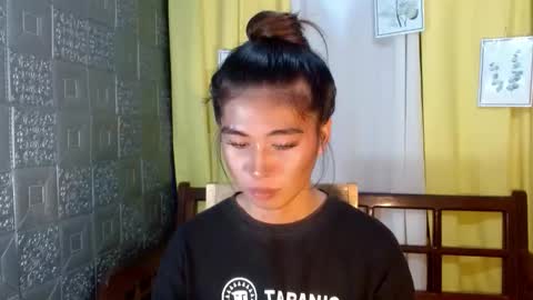 Snapshot of seductive_monicaxxx chatting on December 15, 2025, 2:43 pm NIK online show from December 15, 2025, 2:43 pm