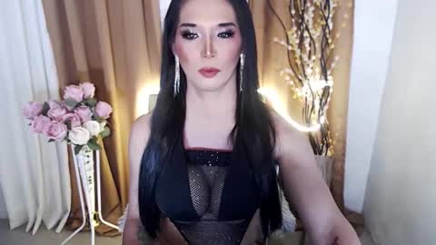 Snapshot of seductive_nicki chatting on December 14, 2025, 2:55 pm seductive_nicki online show from December 14, 2025, 2:55 pm