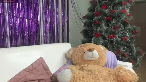 Snapshot of seductive_she_wolf chatting on January 6, 2025, 12:24 pm seductive_she_wolf online show from January 6, 2025, 12:24 pm
