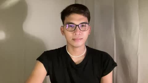 Snapshot of seductive_william chatting on September 25, 2025, 10:52 am William online show from September 25, 2025, 10:52 am