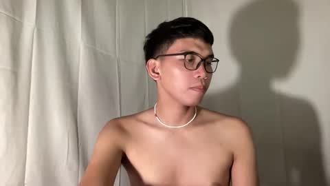 Snapshot of seductive_william chatting on November 29, 2025, 3:26 pm William online show from November 29, 2025, 3:26 pm