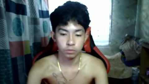 Snapshot of seductive_xianxxx chatting on October 19, 2025, 1:17 am seductive_xianxxx online show from October 19, 2025, 1:17 am