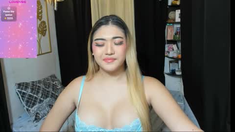 Snapshot of seductivejanetrans chatting on November 21, 2025, 10:47 am Jane online show from November 21, 2025, 10:47 am