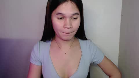 Snapshot of seductivemegoftheworld_ chatting on January 8, 2025, 5:37 am MEG online show from January 8, 2025, 5:37 am