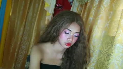 Snapshot of seductivepinoy_xx chatting on November 25, 2025, 1:38 am seductivepinoy_xx online show from November 25, 2025, 1:38 am