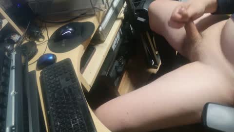 Snapshot of seeker404 chatting on January 18, 2025, 11:00 pm Seeker online show from January 18, 2025, 11:00 pm