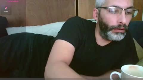 Snapshot of seewolf1000 chatting on December 22, 2024, 10:28 am seewolf1000 online show from December 22, 2024, 10:28 am