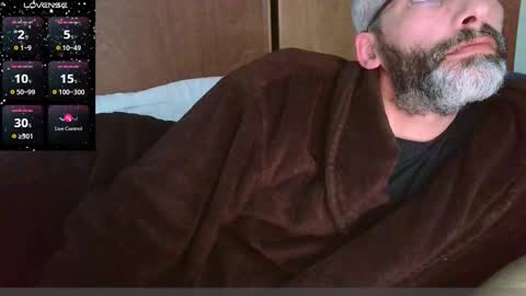 Snapshot of seewolf1000 chatting on December 25, 2024, 2:56 pm seewolf1000 online show from December 25, 2024, 2:56 pm