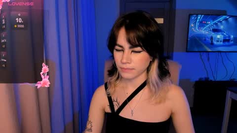 Snapshot of selectrra chatting on December 18, 2024, 5:00 pm selectrra online show from December 18, 2024, 5:00 pm