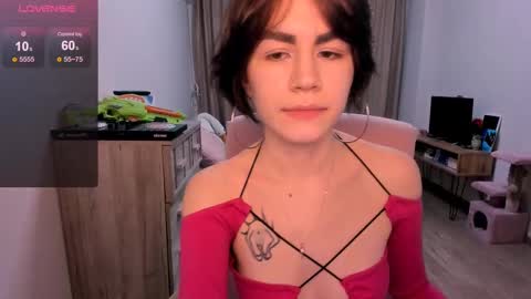 Snapshot of selectrra chatting on February 15, 2025, 2:44 pm selectrra online show from February 15, 2025, 2:44 pm