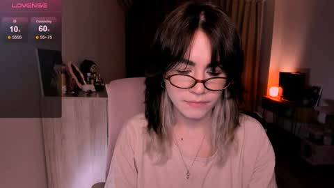 Snapshot of selectrra chatting on February 26, 2025, 2:25 pm selectrra online show from February 26, 2025, 2:25 pm