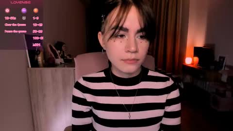 Snapshot of selectrra chatting on March 12, 2025, 12:47 pm selectrra online show from March 12, 2025, 12:47 pm