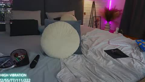 Snapshot of selena_lily chatting on February 11, 2025, 4:13 pm Selena Lily online show from February 11, 2025, 4:13 pm
