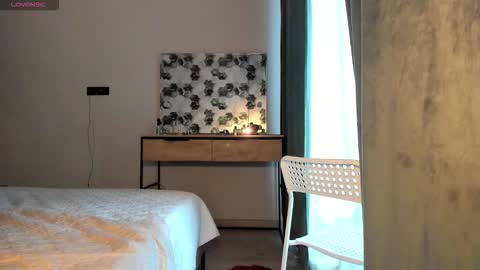 Snapshot of selena_rase chatting on November 8, 2025, 3:50 am Selena online show from November 8, 2025, 3:50 am